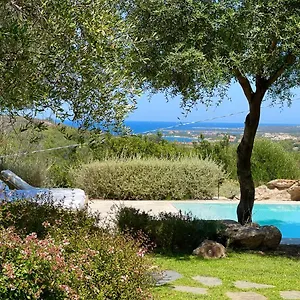 Apartment Pedra Smeralda